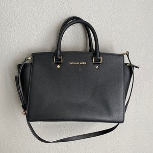 Michael Kors Avril Small Leather Top-Zip Satchel